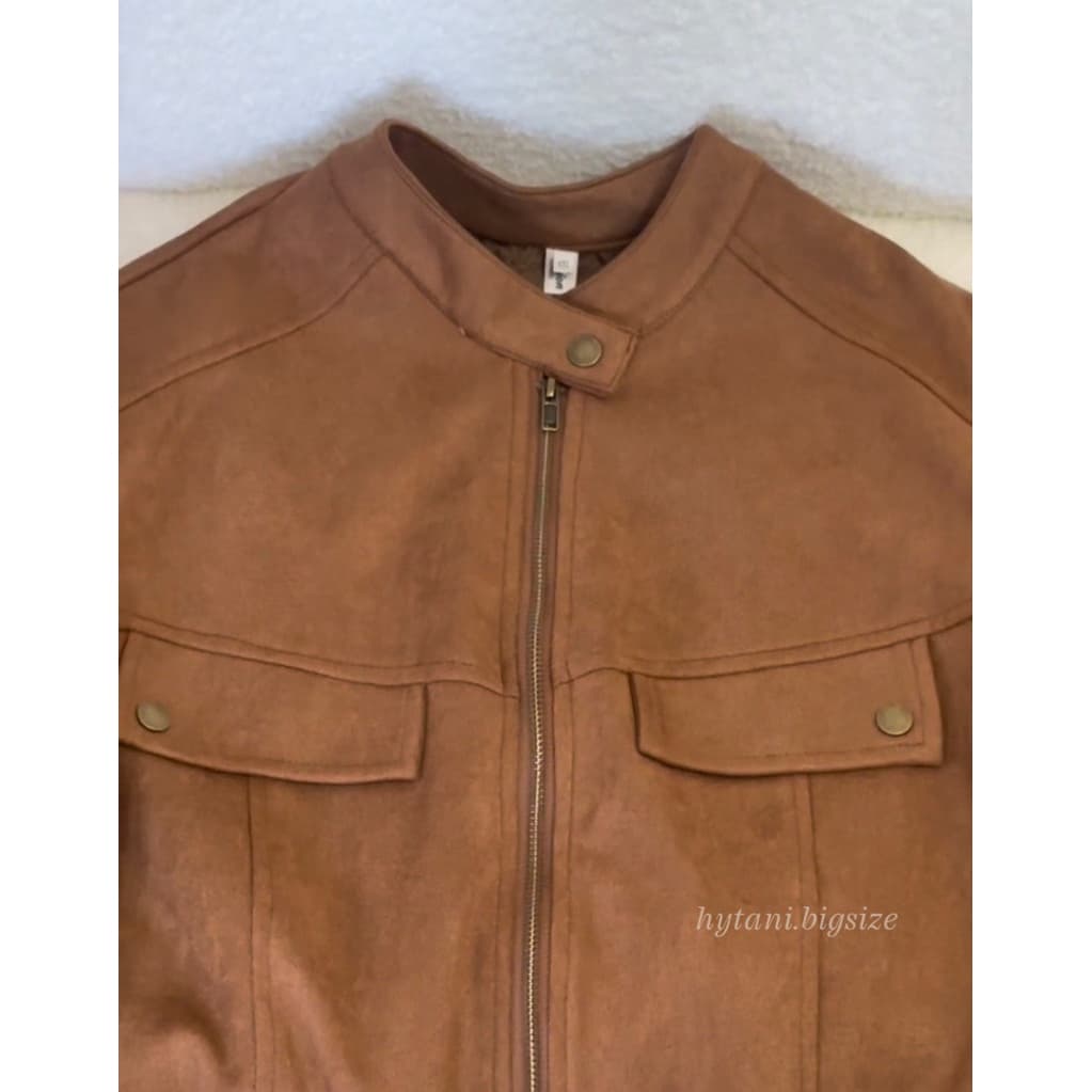 SẴN XL[BIGSIZE L-4XL] Áo Khoác Bigsize Nữ Da Lộn Cổ Trụ Cúc Bấm Dáng Croptop Màu Nâu Thiết Kế Túi Nắp